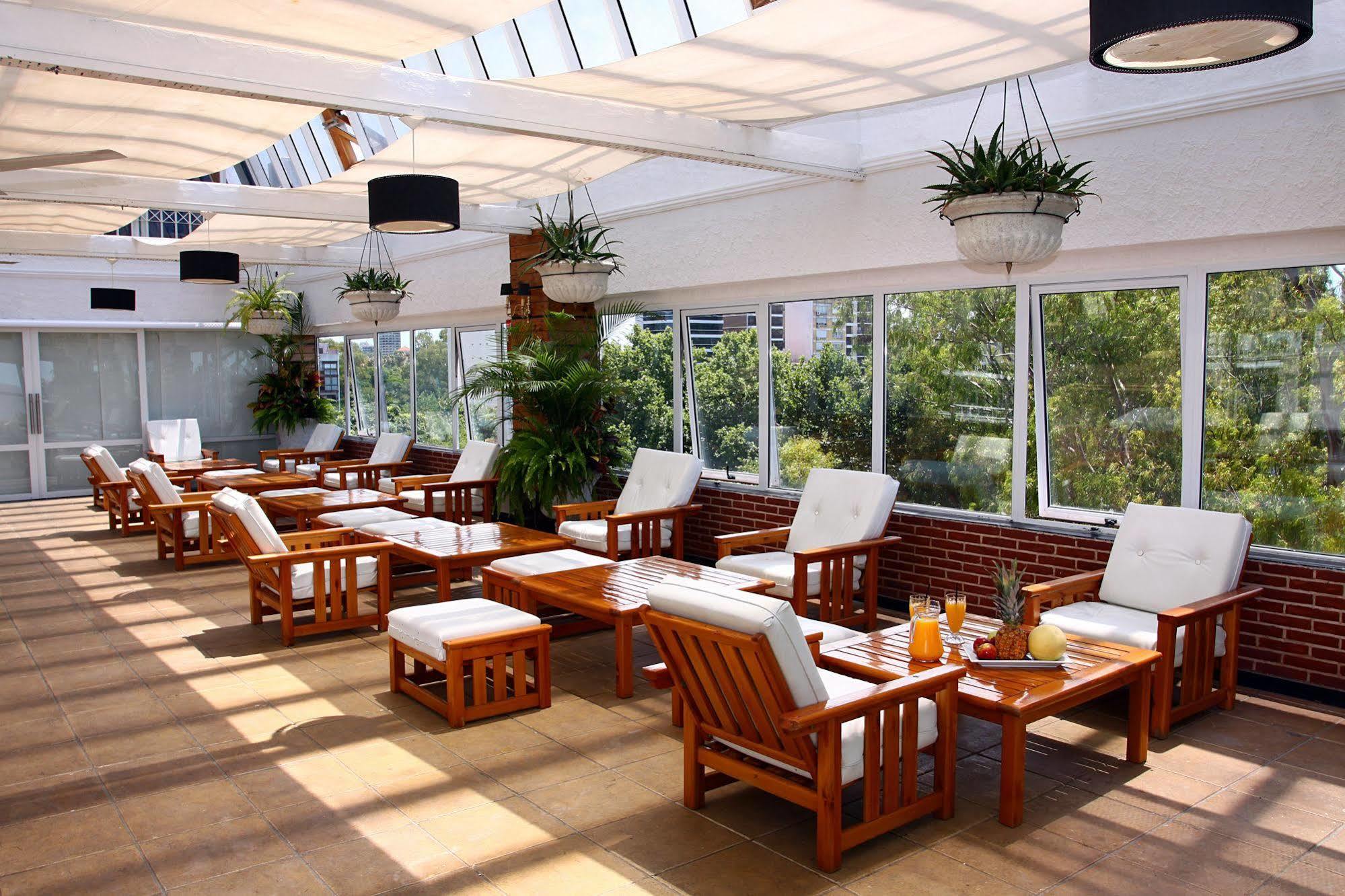 Ramada By Wyndham Buenos Aires Hotel Vicente López Kültér fotó