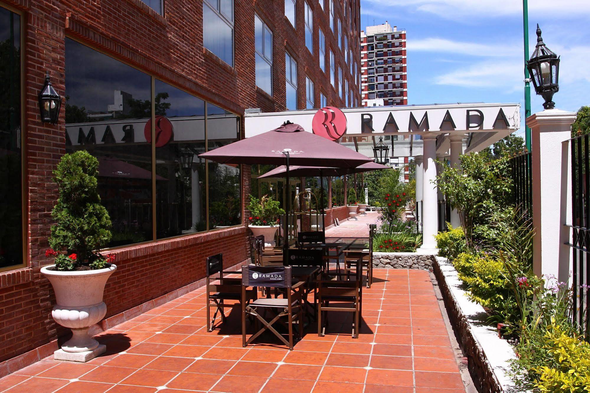 Ramada By Wyndham Buenos Aires Hotel Vicente López Kültér fotó